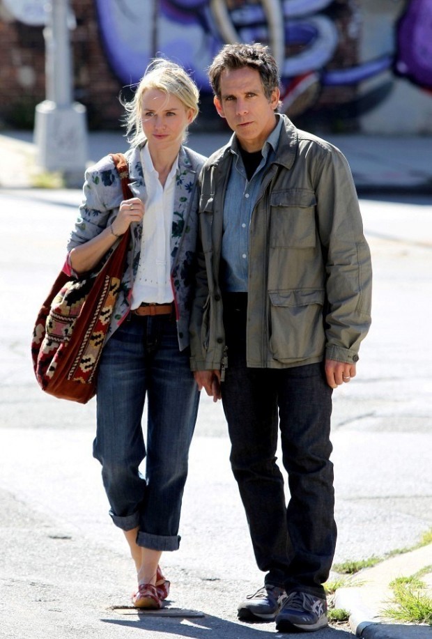 While We're Young Set Photo 01