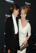 Julia Roberts and Meryl Streep Red Carpet Photost From AUGUST: OSAGE COUNTY Premiere in Los Angeles