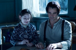 WINTER'S TALE Image 24
